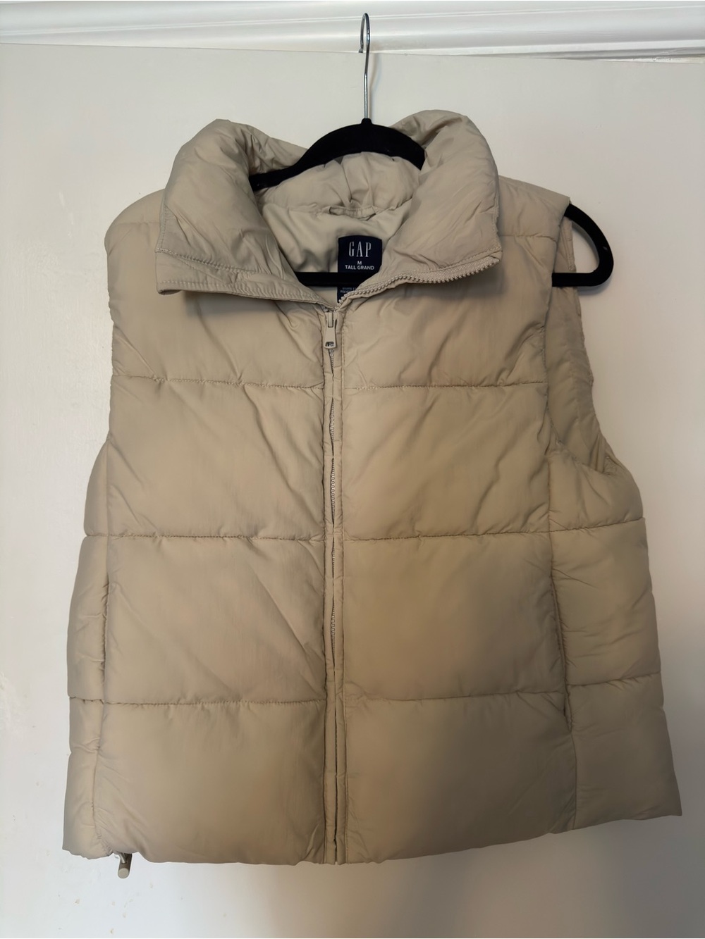 GAP Light Beige Puffer Vest